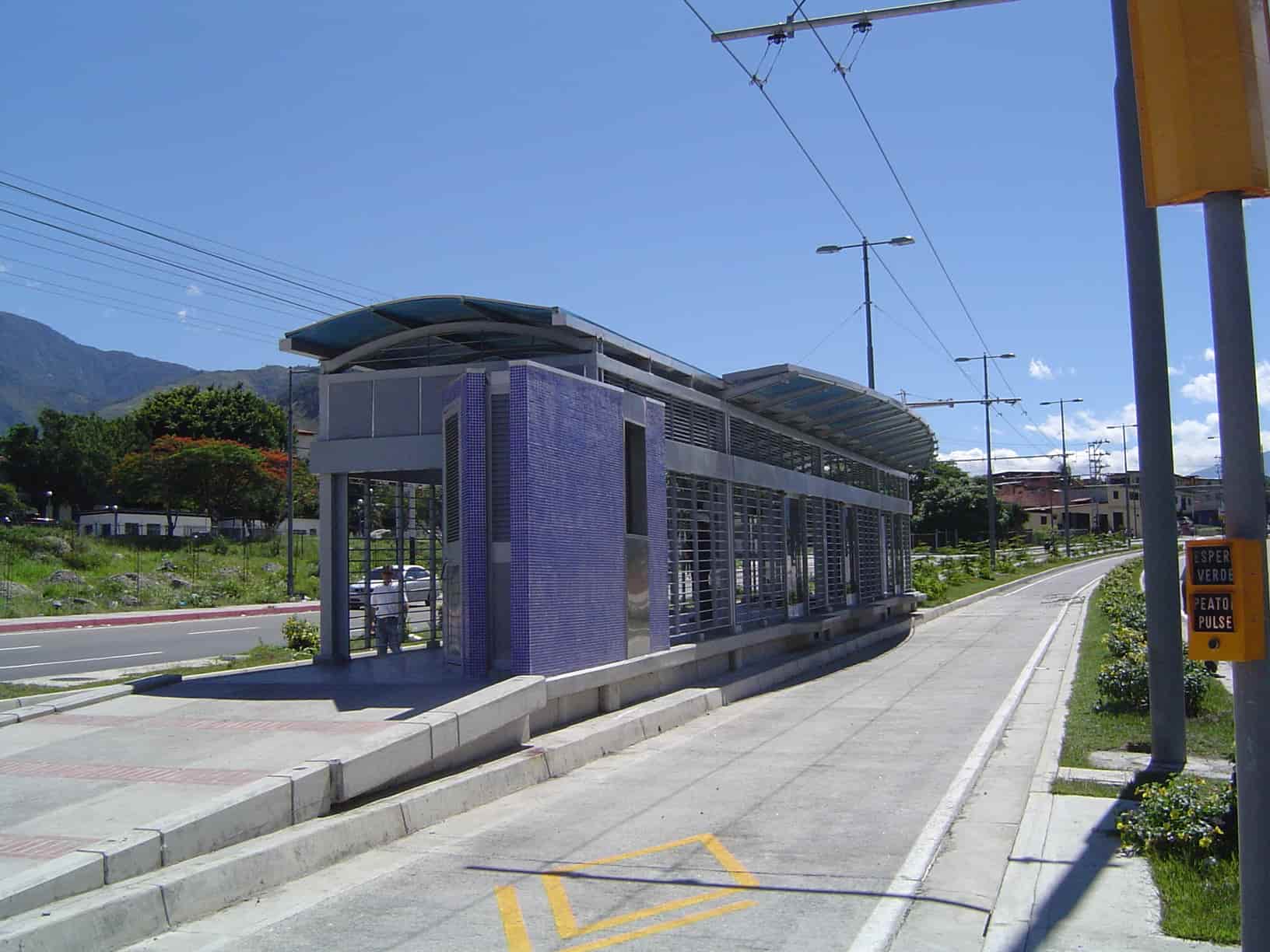 ¿Cómo funcionan las puertas automáticas para Bus Rapid Transit (BRT)?