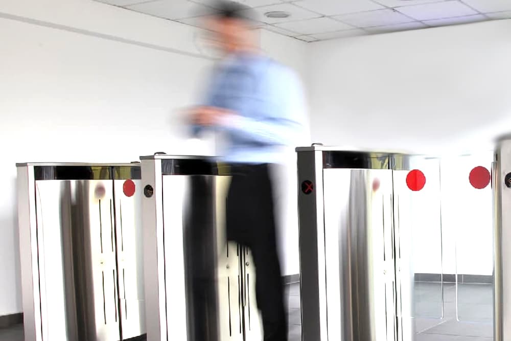 Las puertas automáticas Manusa, una solución ideal para la vuelta a la oficina