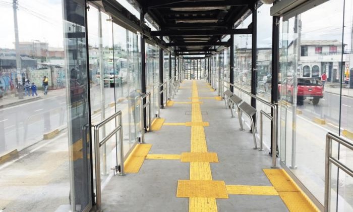 La seguridad de las puertas automáticas con cierre de dársena en las estaciones de autobuses