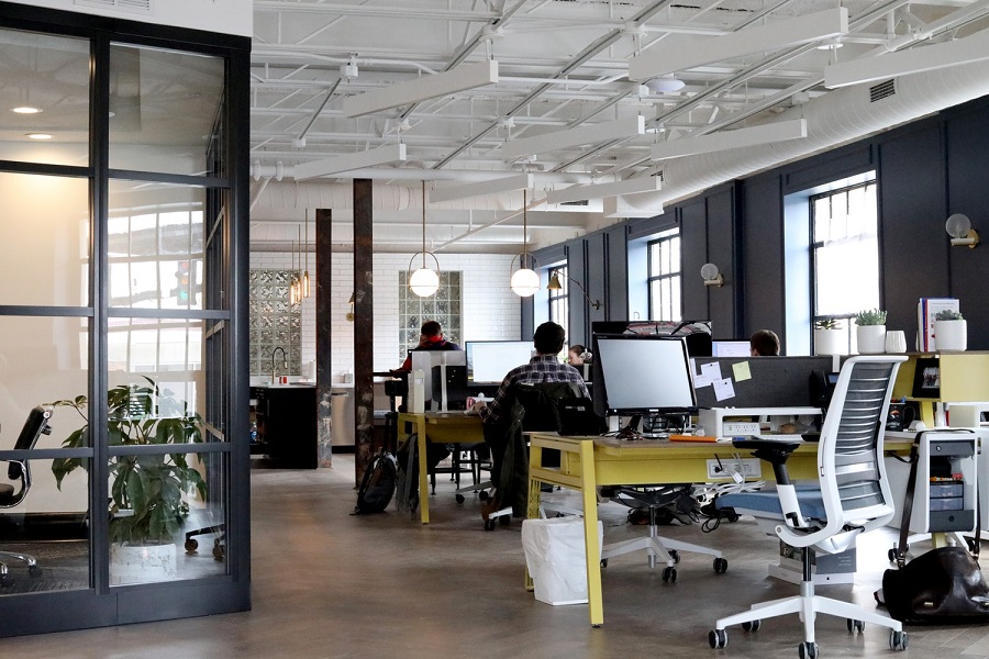 Oficinas y eficiencia energética. ¿Qué pueden aportar las puertas automáticas?