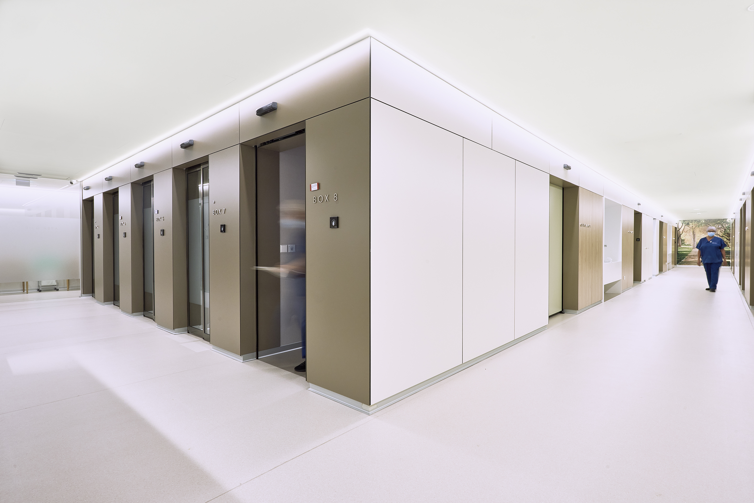 Puertas automáticas y herméticas en la Clínica Rementería de oftalmología