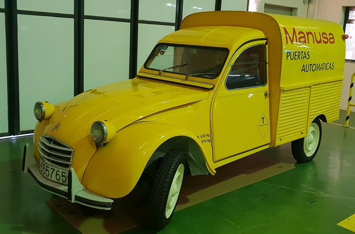 puertas-automaticas-manusa-furgoneta-2-caballos-2cv-citroen-historia