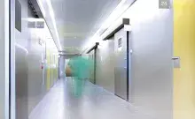 puerta-radiologia-persona