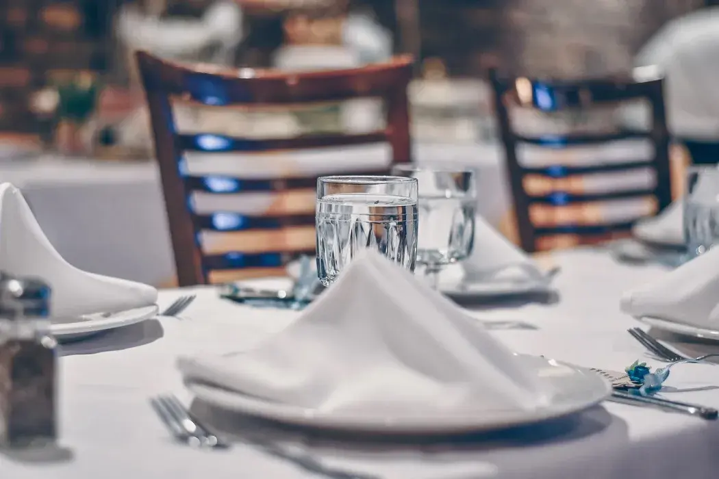 Las puertas automáticas para el sector Horeca: una garantía de seguridad