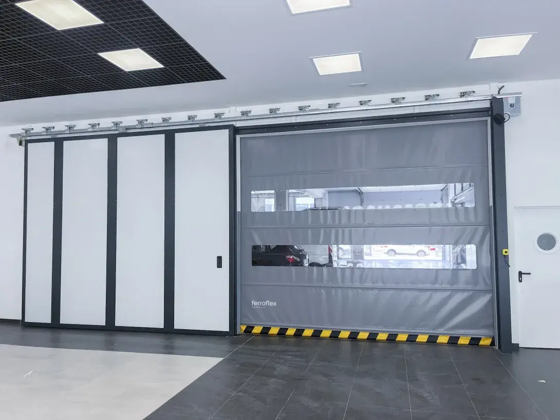 Puertas rápidas y cortafuego como mejora de la seguridad y eficiencia