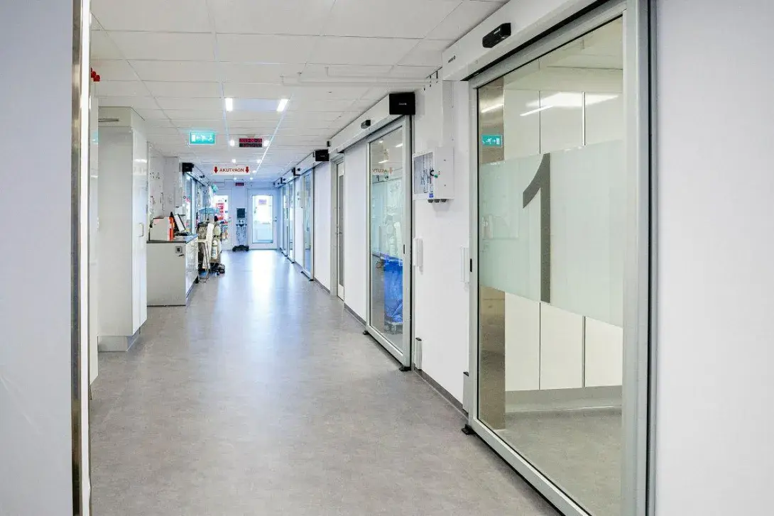 Puertas Clear View en el Spine Center