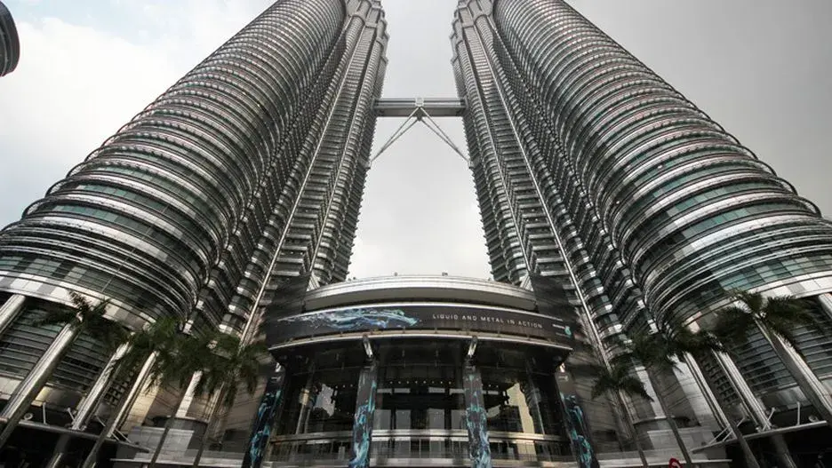 Torres Petronas, Suria KLCC Mall