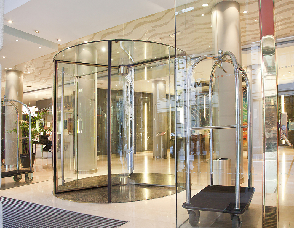 giratoria transparente BE1