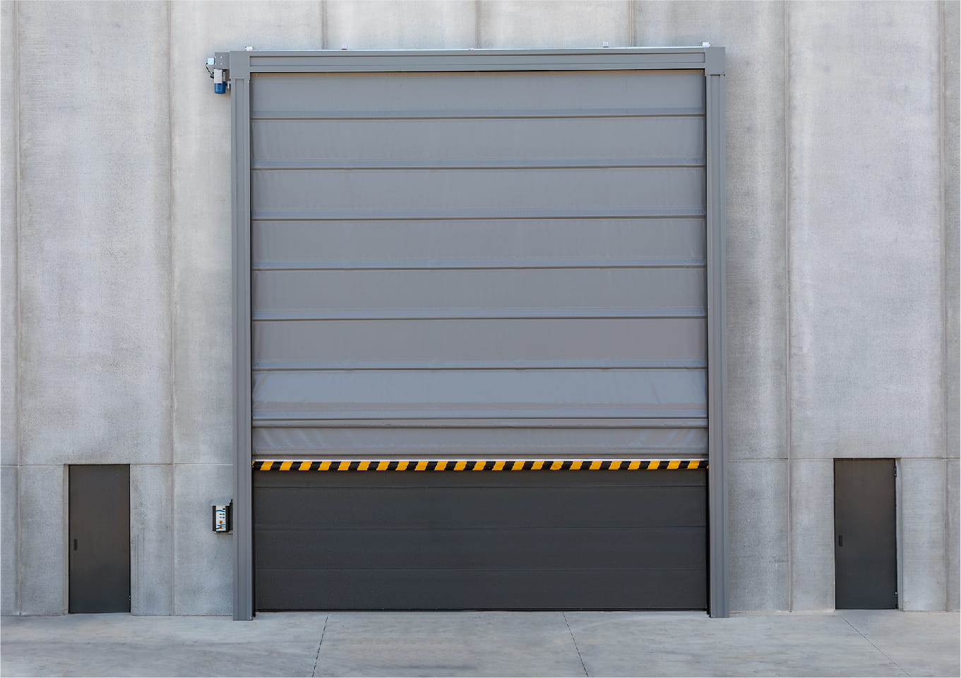 Puerta rápida apilable resistente al viento primer plano