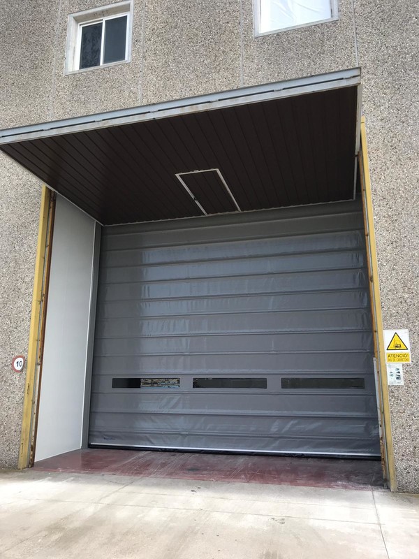 Puerta rapida apilable