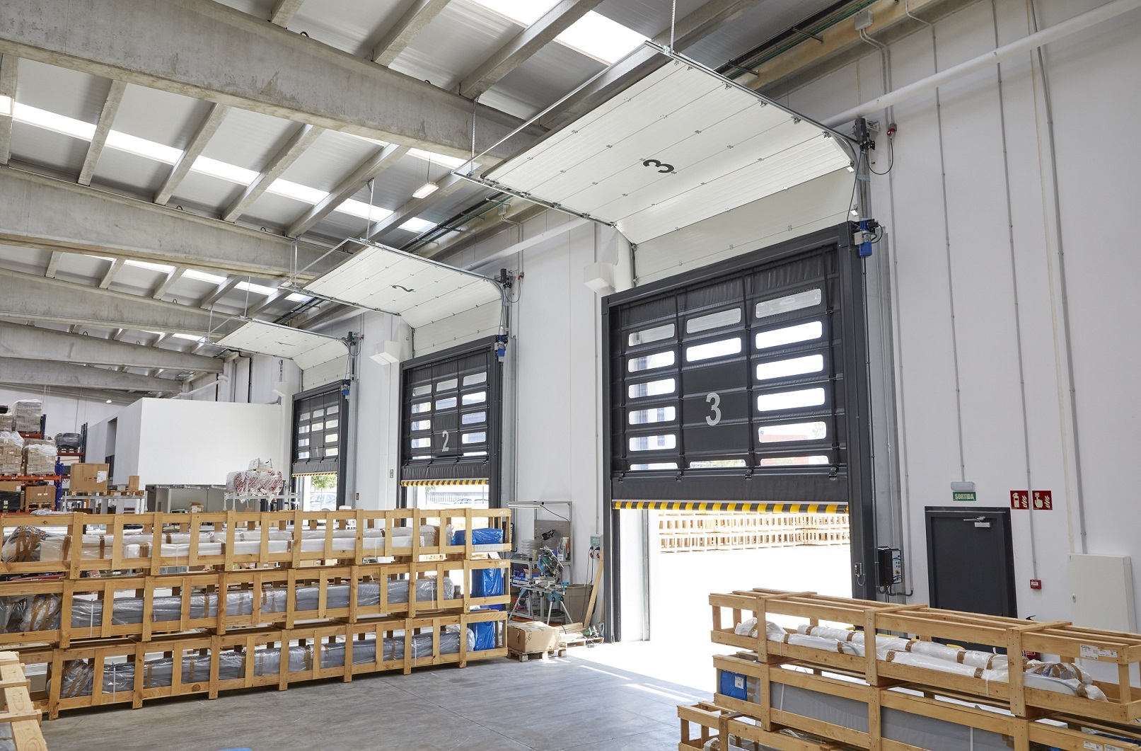 rampas para muelles de carga naves industriales ferroflex nave